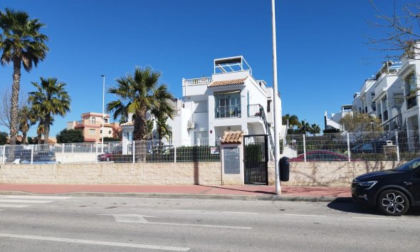 Bungalow - Resale - Torrevieja -
                Costa Blanca