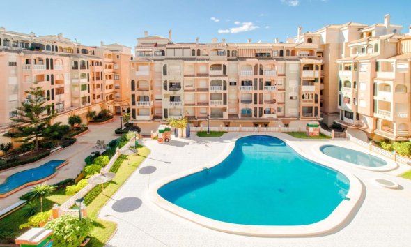 Bungalow - Revente - Torrevieja -
                Costa Blanca