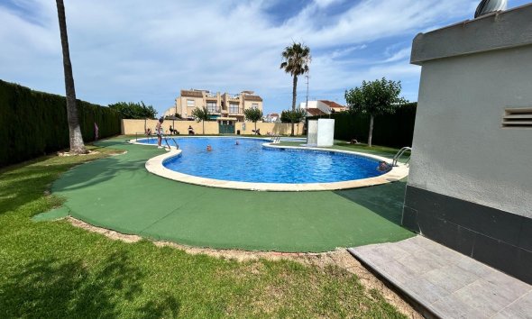 Bungalow - Revente - Torrevieja -
                La Siesta