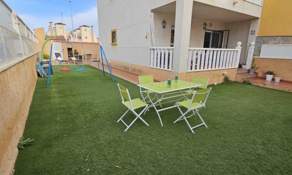 Bungalow - Segunda mano - Cabo Roig -
                Lomas de Cabo Roig - Playa Golf