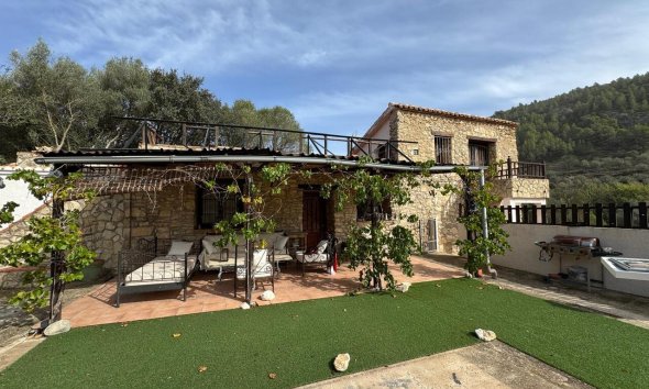 Bungalow - Segunda mano - Castell de Castells -
                Inland