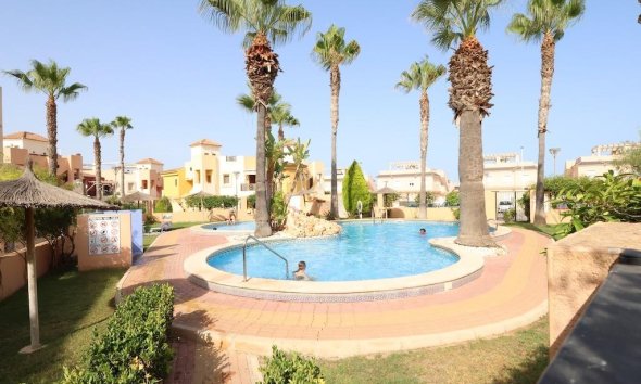 Bungalow - Segunda mano - Torrevieja -
                Costa Blanca