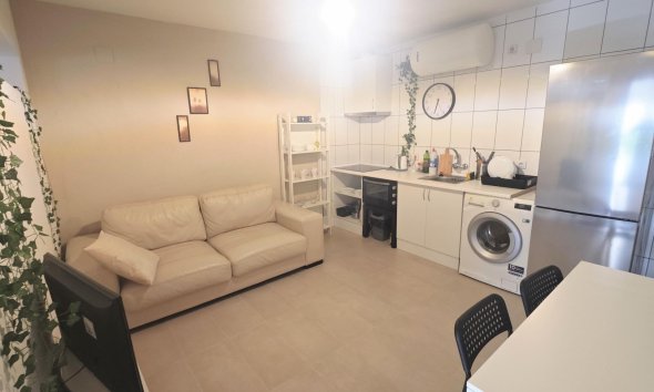 Bungalow - Segunda mano - Torrevieja -
                Playa del Cura