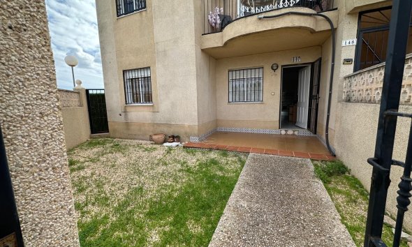 Bungalow - Segunda mano - Torrevieja -
                Torrevieja