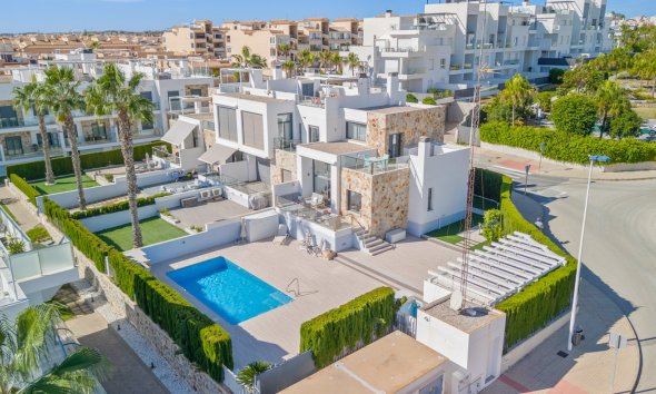 Bungalow - Wiederverkauf - Torrevieja -
                Costa Blanca