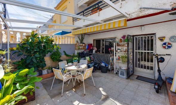 Casă înșiruită - Revânzare - Torrevieja -
                Nueva Torrevieja