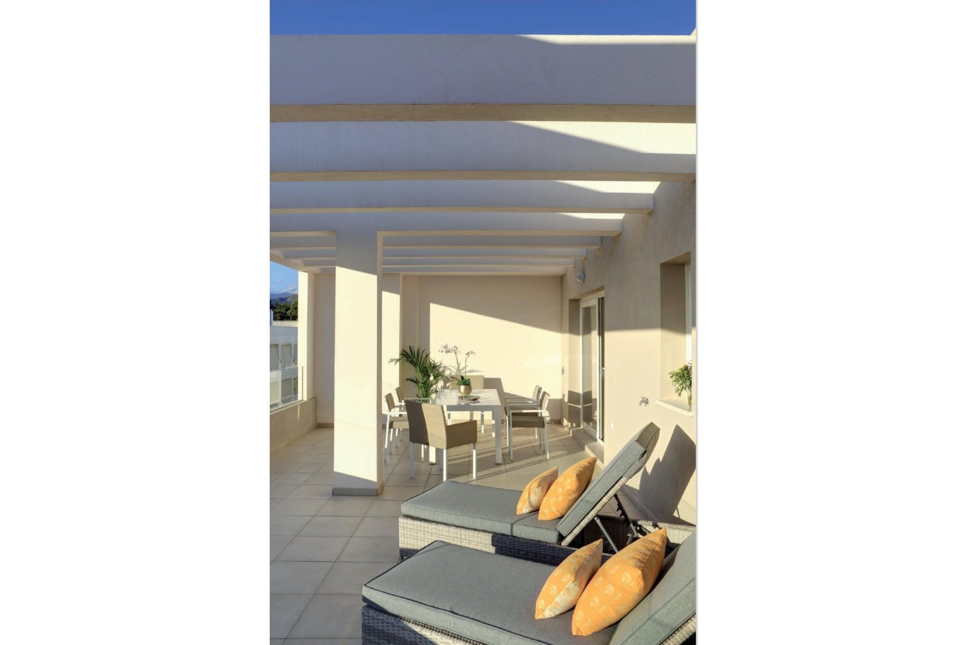 Construcție nouă - Apartament -
Marbella - Nueva Andalucia
