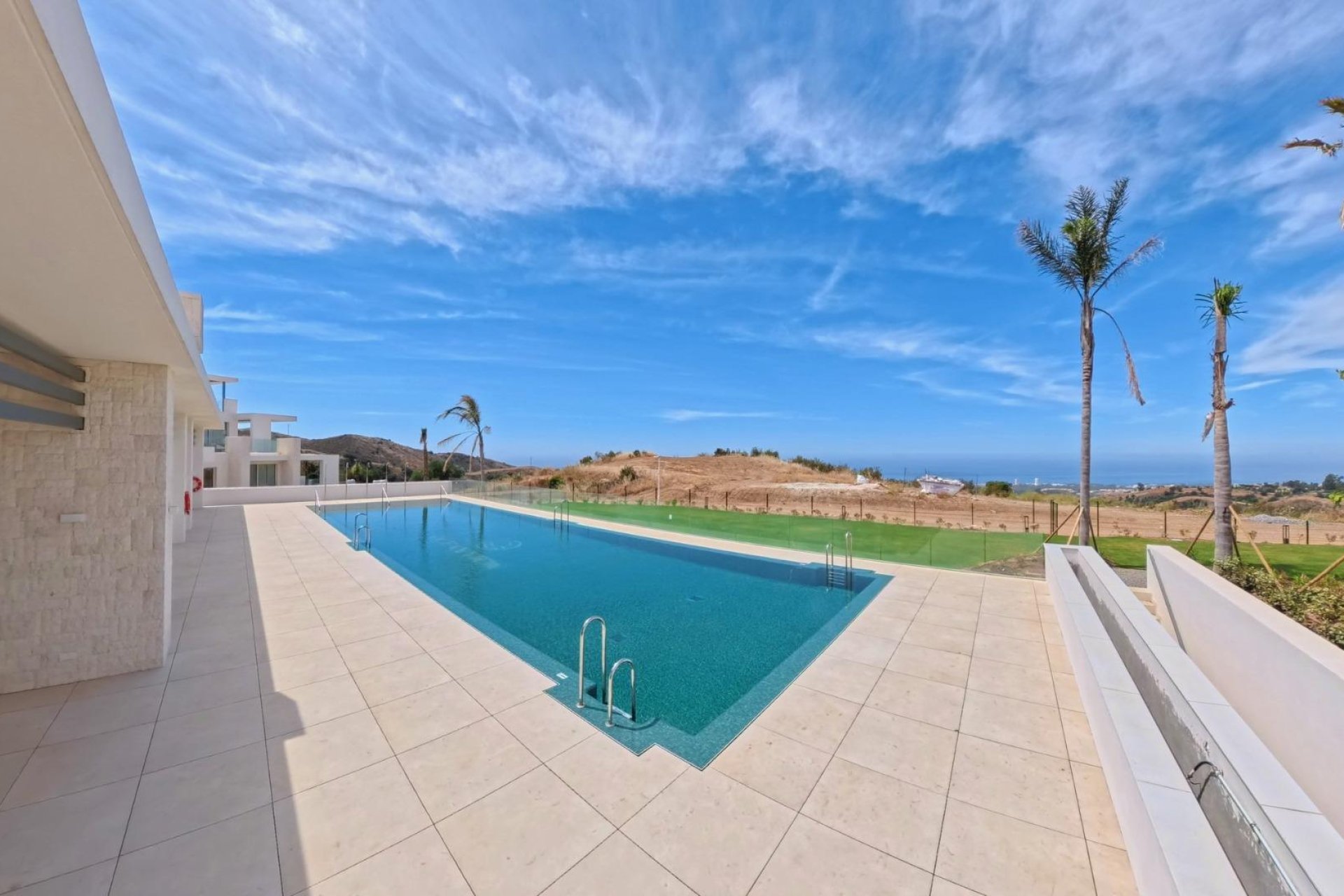 Construcție nouă - Apartament -
Ojen - El Soto De Marbella