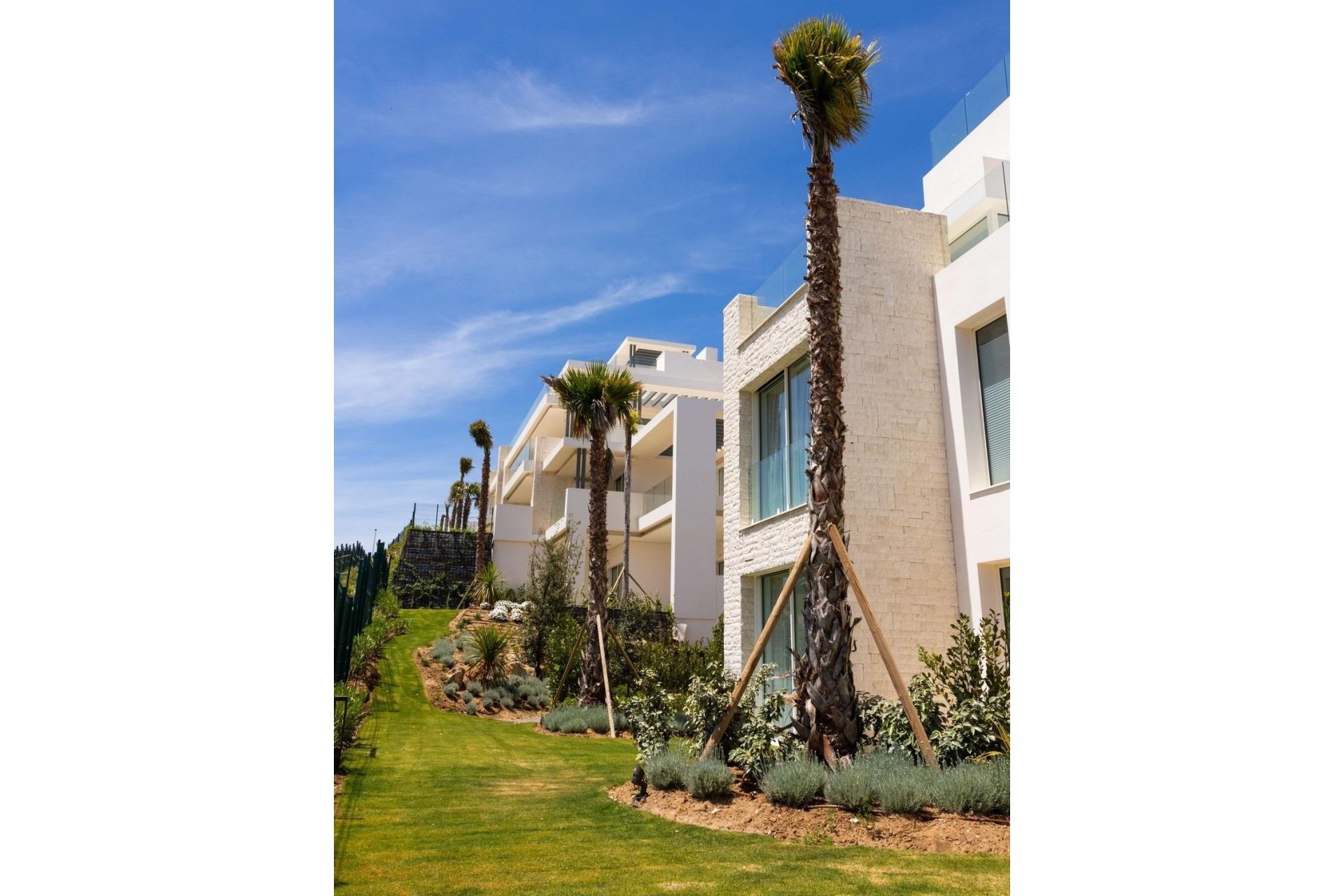 Construcție nouă - Apartament -
Ojen - El Soto De Marbella