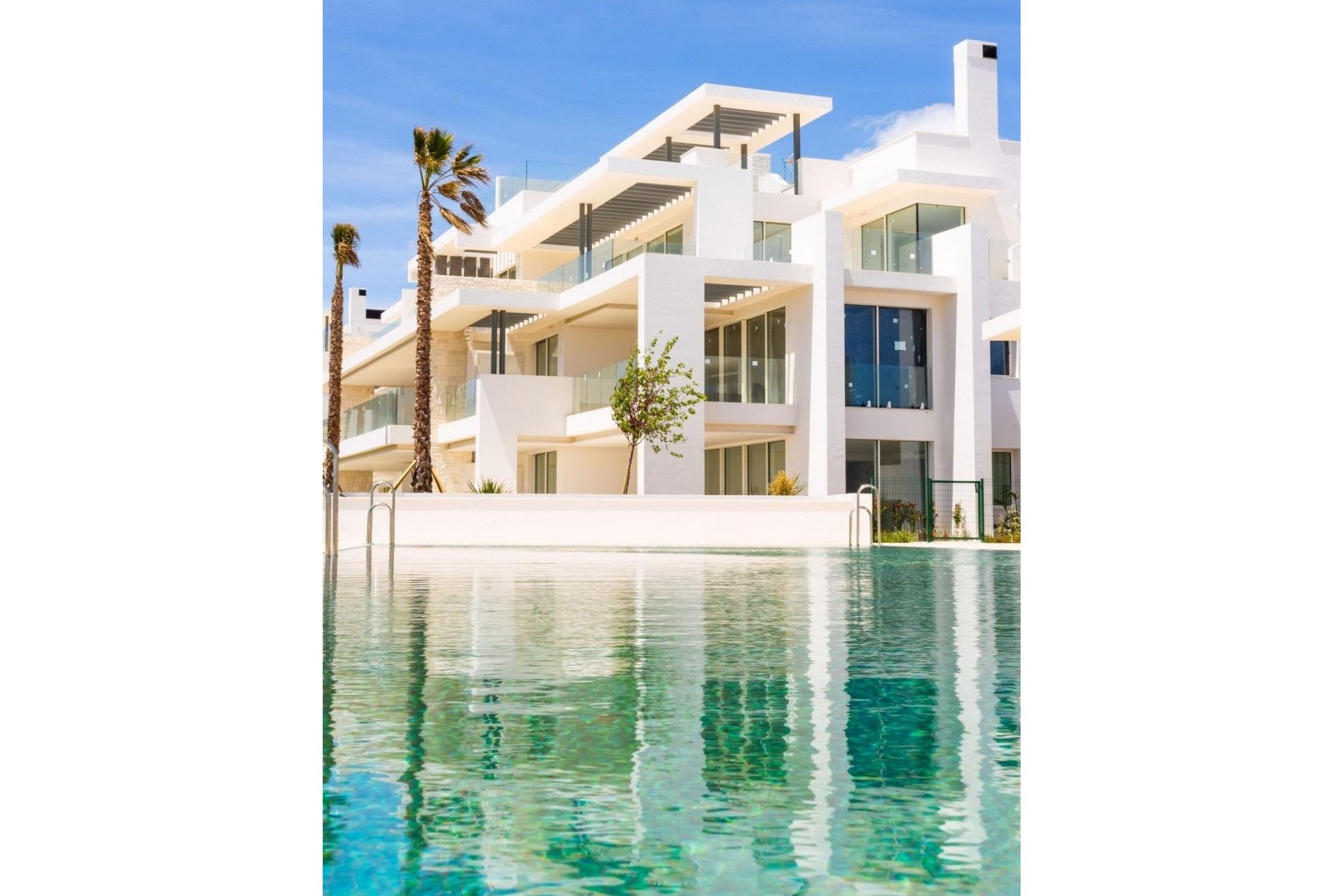 Construcție nouă - Apartament -
Ojen - El Soto De Marbella