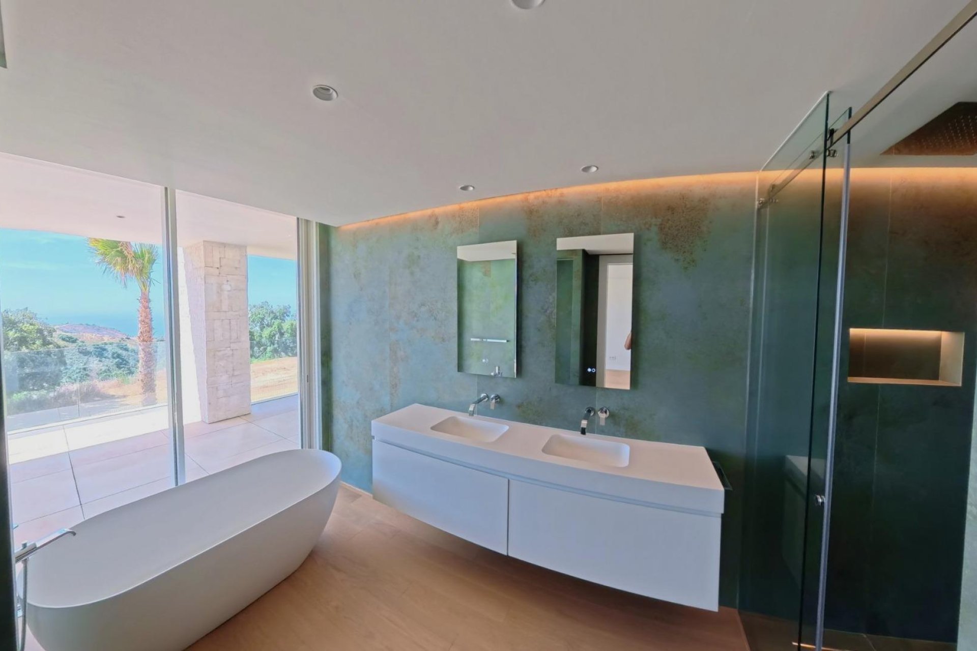 Construcție nouă - Apartament -
Ojen - El Soto De Marbella