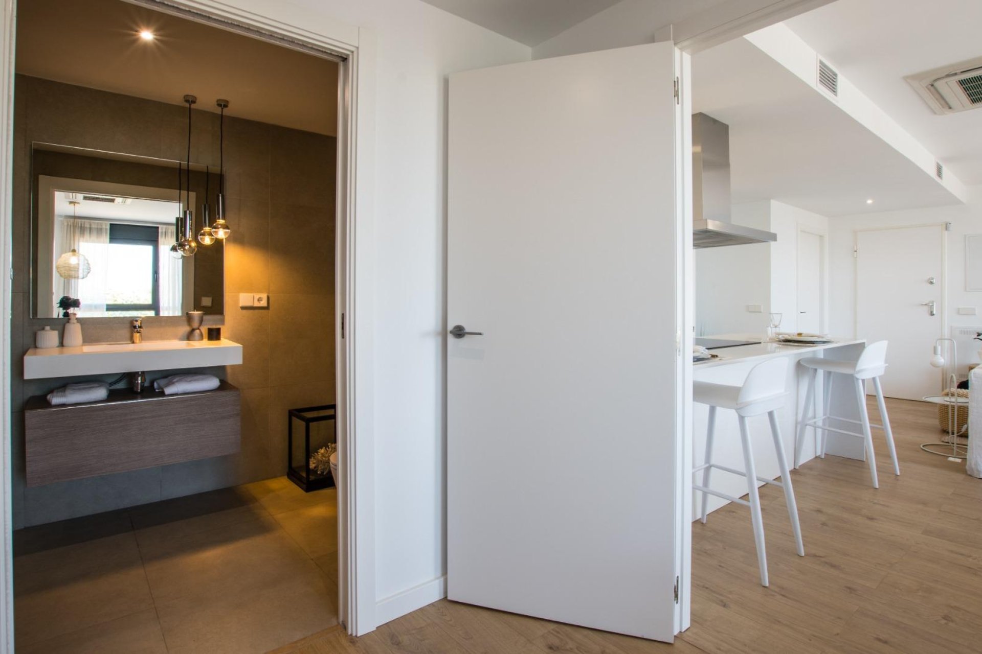 Construcție nouă - Apartament -
Villajoyosa - Playa del Torres