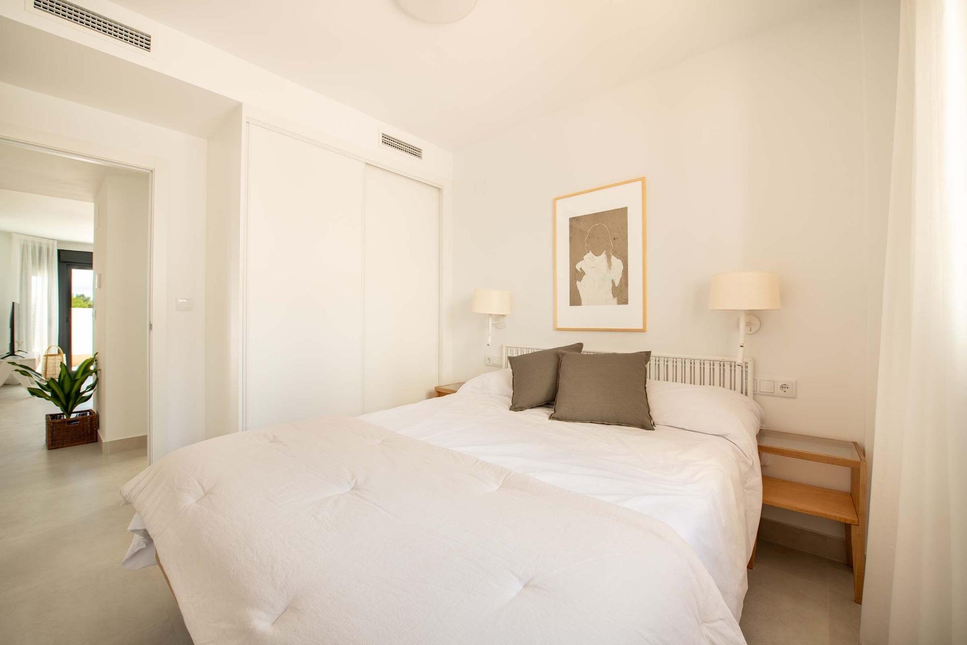 Construcție nouă - Bungalou -
Cox - San Fernando