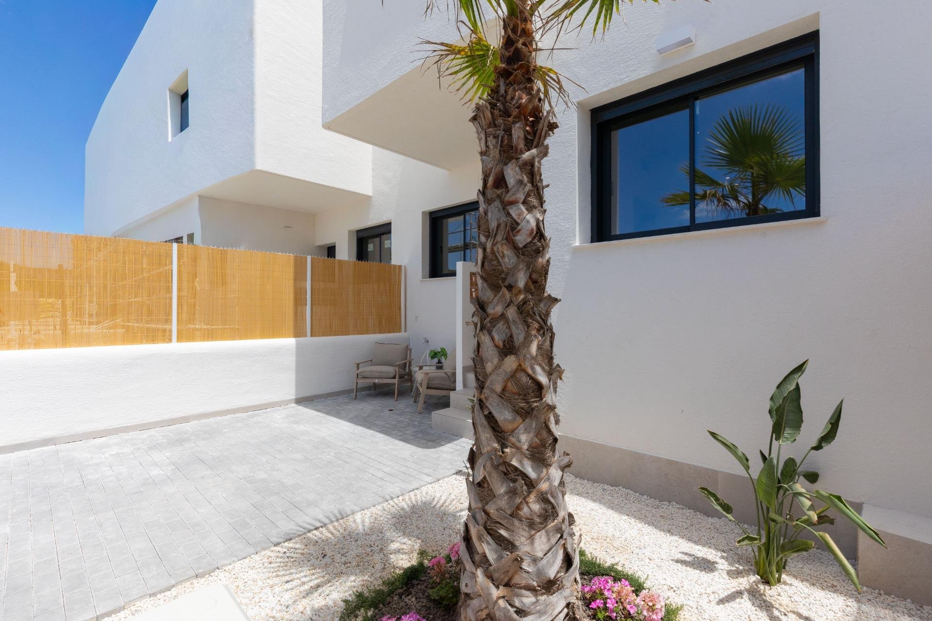 Construcție nouă - Bungalou -
Dolores - Sector 3
