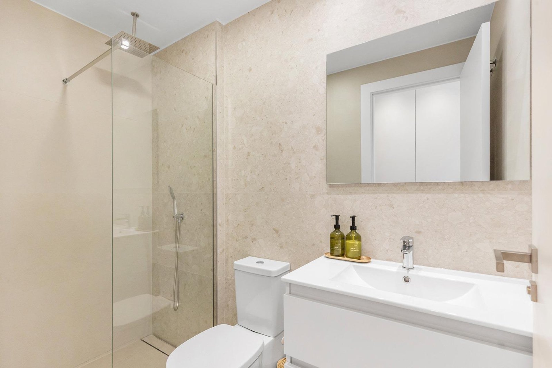 Construcție nouă - Bungalou -
Dolores - Sector 3