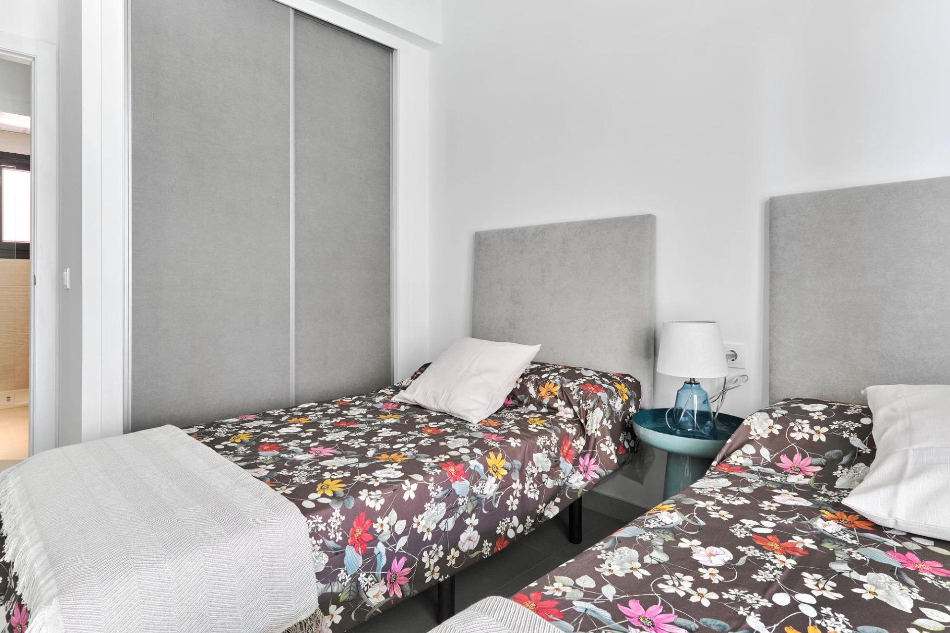Construcție nouă - Bungalou -
Torrevieja - La Veleta