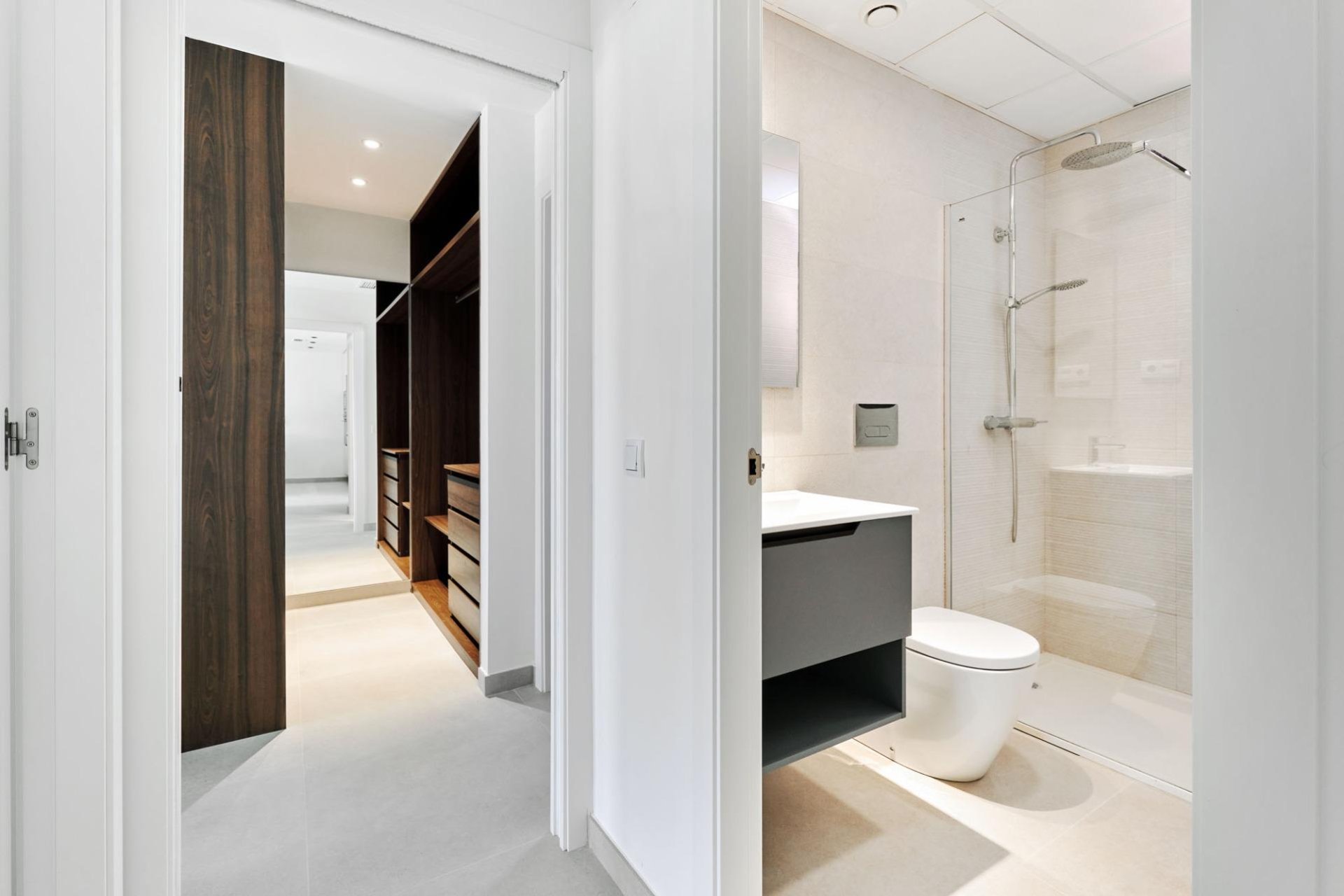 Construcție nouă - Bungalou -
Torrevieja - Villa Amalia