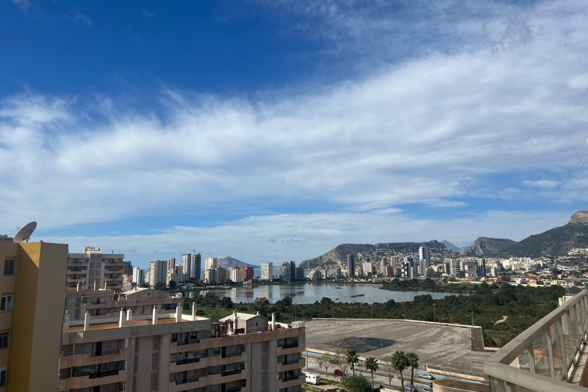 Construcție nouă - Mansardă -
Calpe - Playa La Fossa