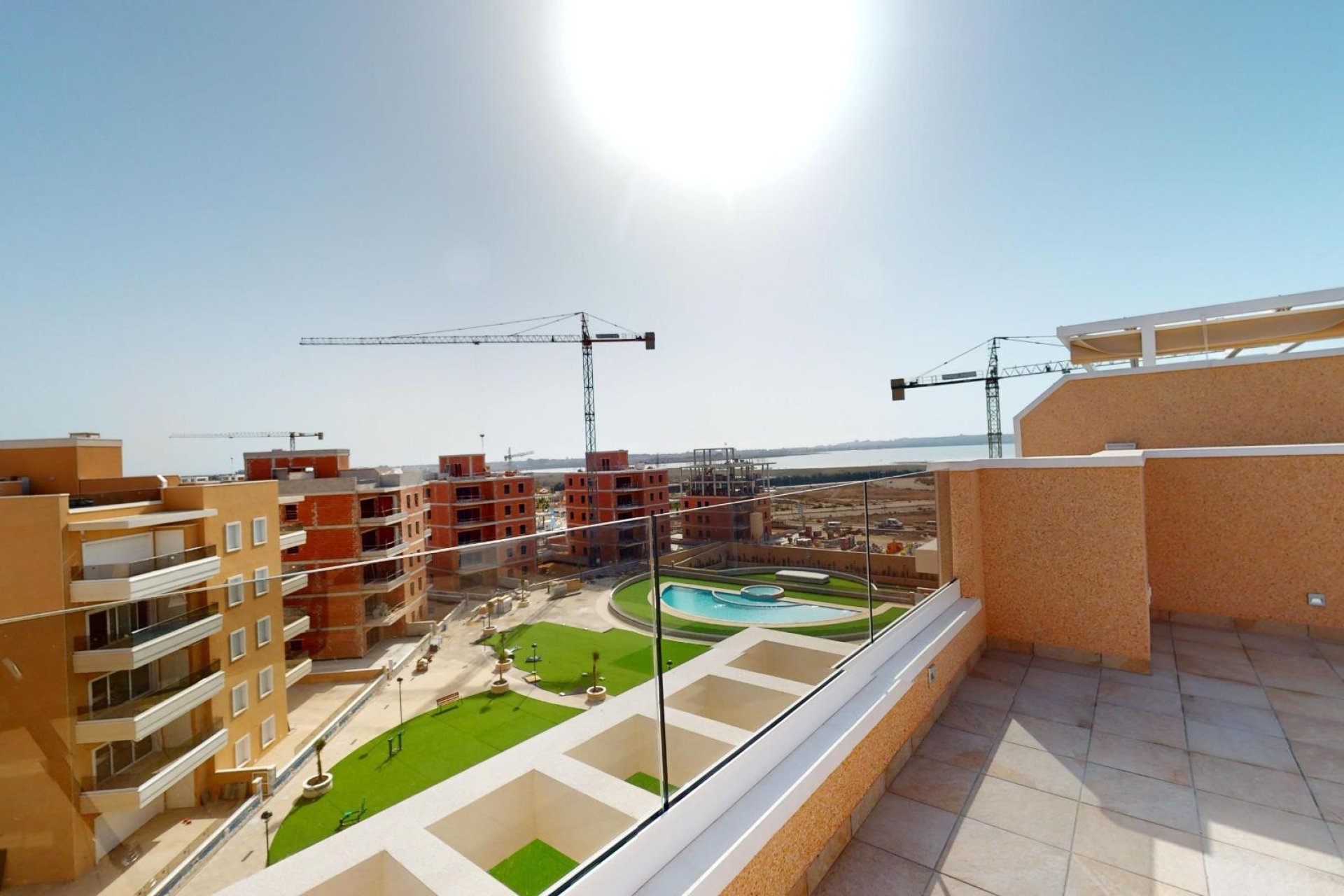 Construcție nouă - Mansardă -
Guardamar del Segura - El Raso