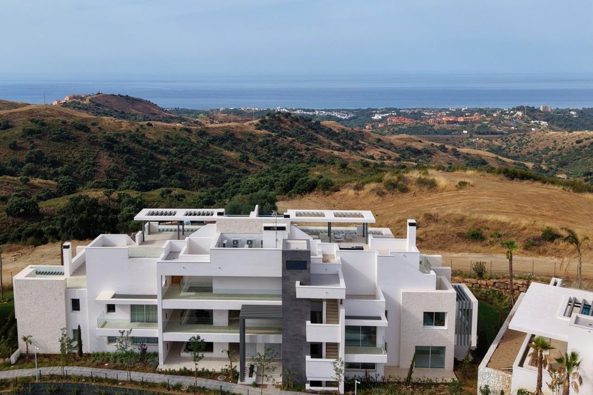 Construcție nouă - Mansardă -
Ojen - El Soto De Marbella