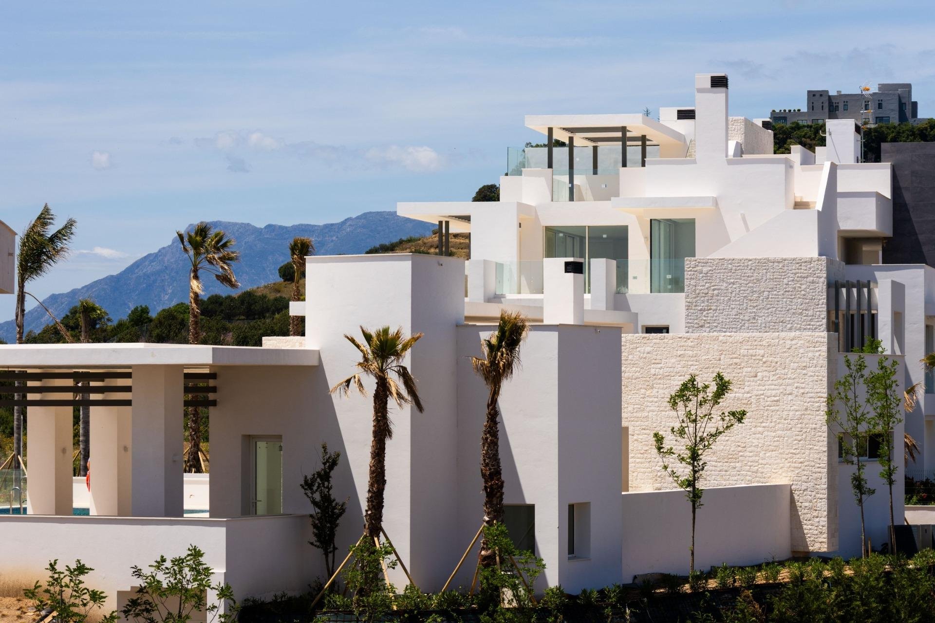 Construcție nouă - Mansardă -
Ojen - El Soto De Marbella