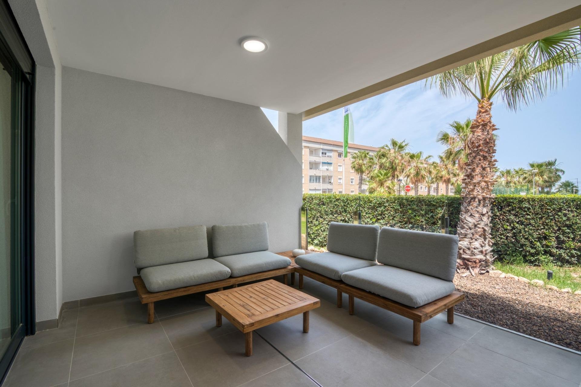 Construcție nouă - Mansardă -
Torrevieja - Punta Prima