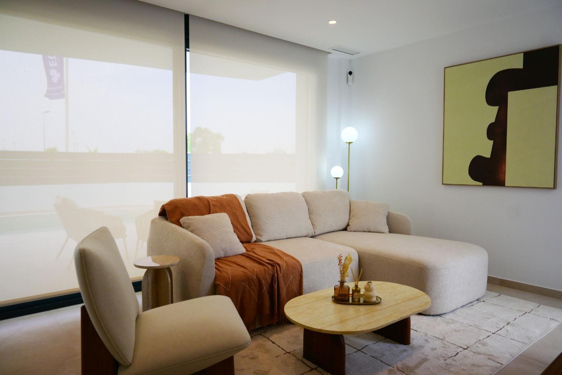 Construcție nouă - Vilă -
Dolores - polideportivo