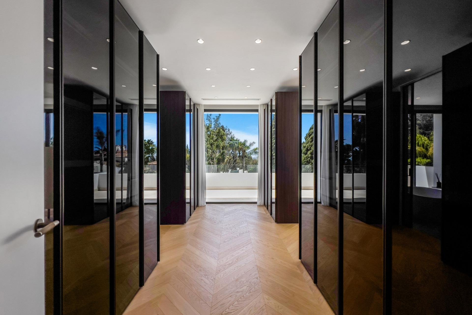 Construcție nouă - Vilă -
Marbella - Lomas De Marbella Club