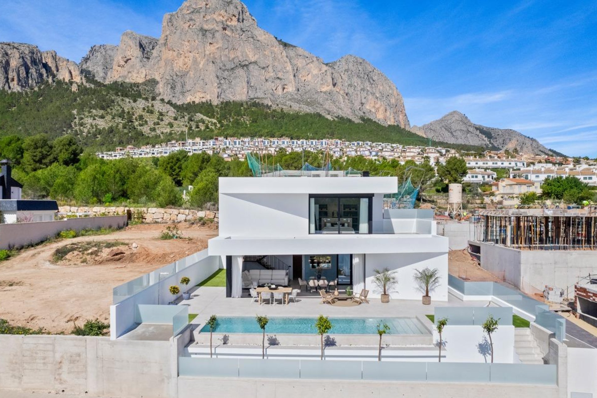 Construcție nouă - Vilă -
Polop - Urbanizaciones