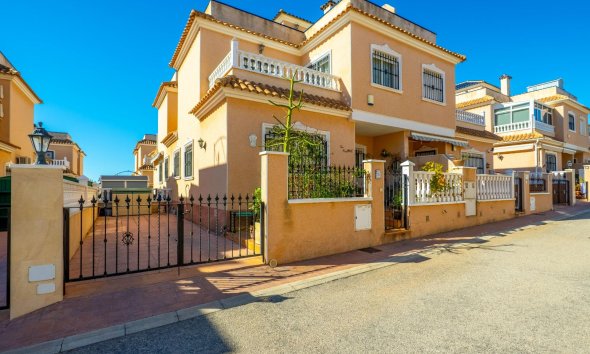 Duplex - Revânzare - Orihuela Costa -
                La Regia