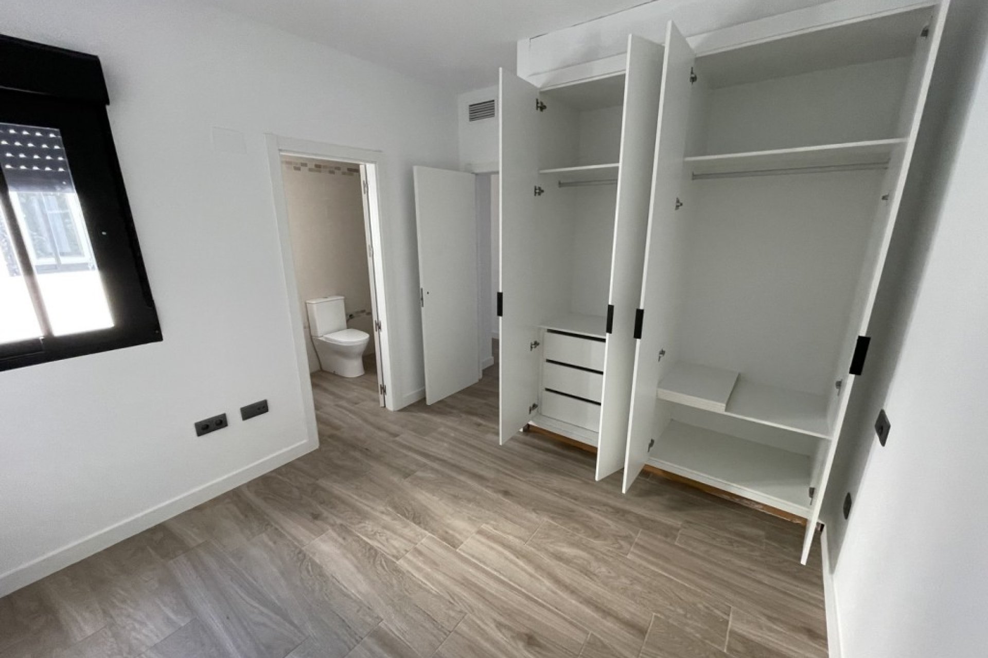 Használt Ingatlanok - Apartman -
Algorfa - Inland
