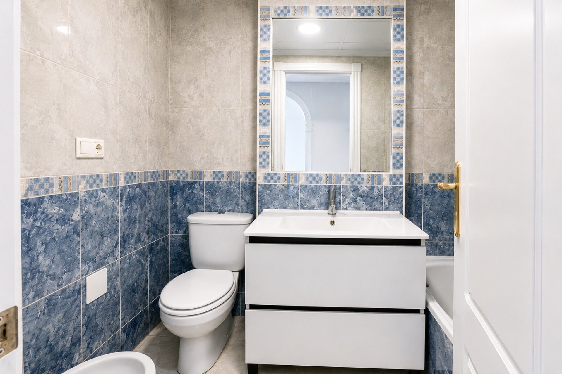Használt Ingatlanok - Apartman -
Algorfa - Inland
