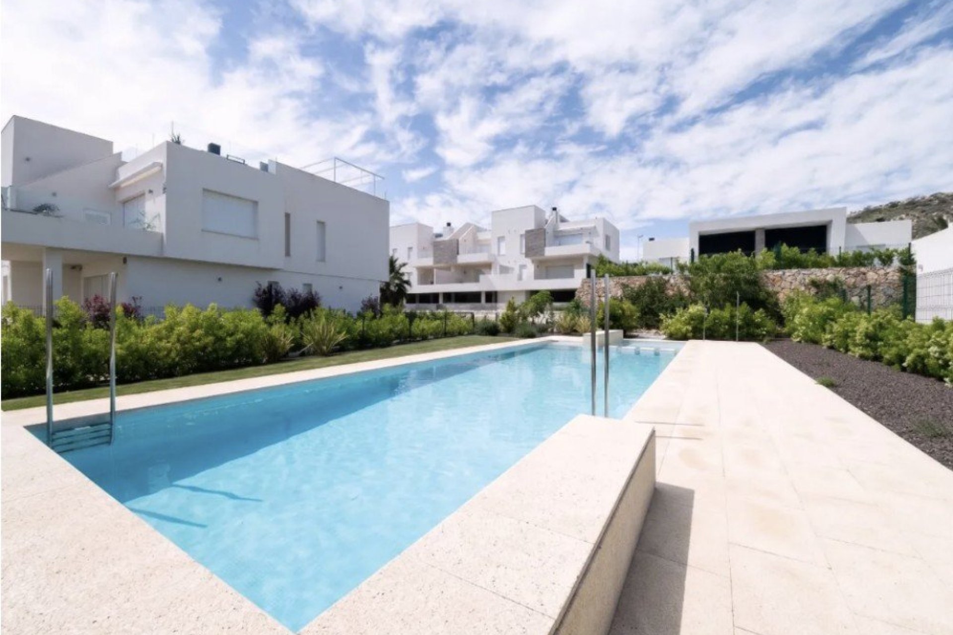 Használt Ingatlanok - Apartman -
Algorfa - Inland