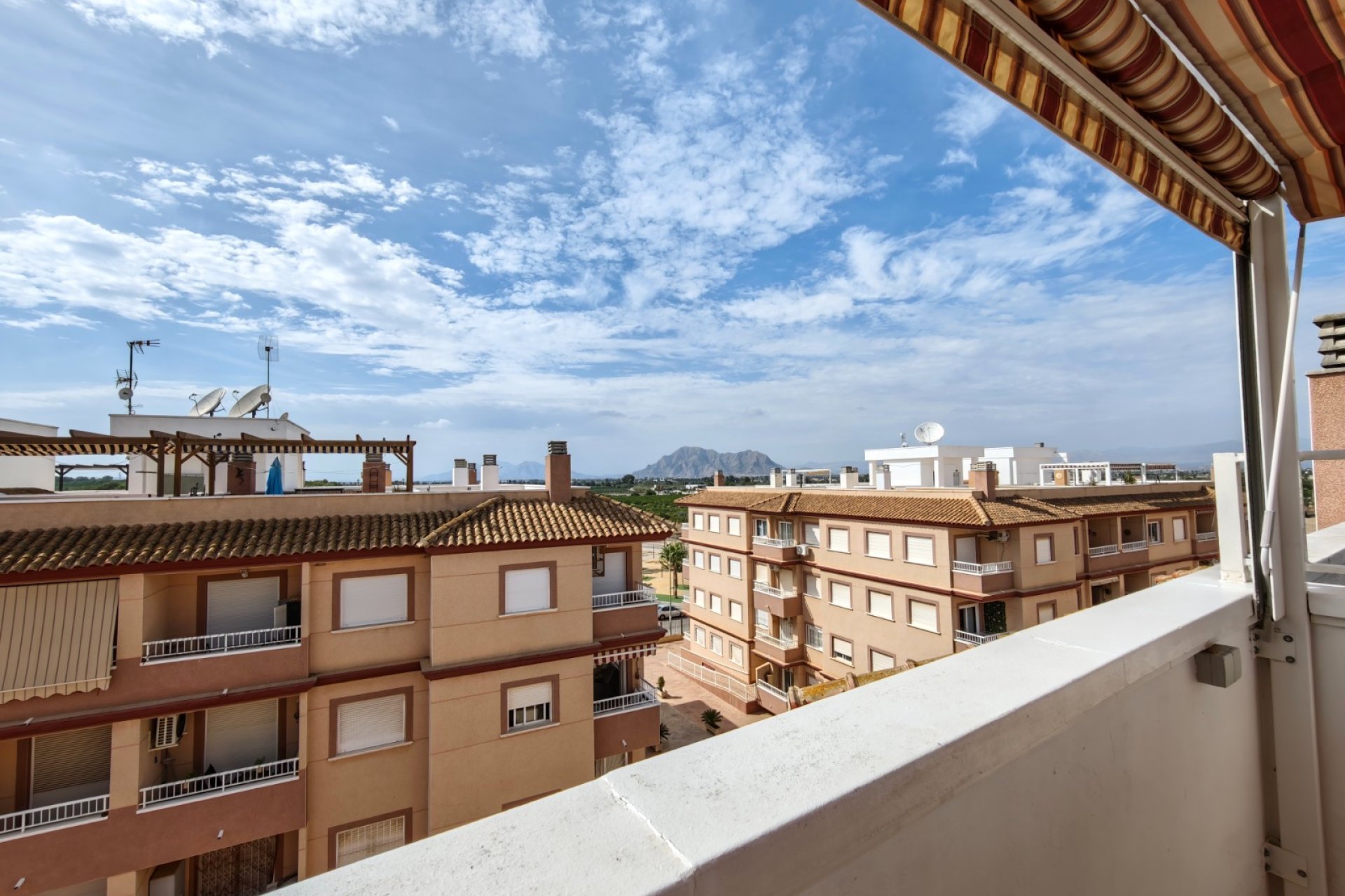 Használt Ingatlanok - Apartman -
Algorfa - Inland
