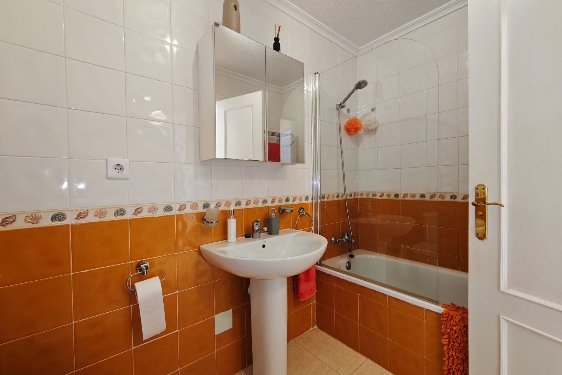Használt Ingatlanok - Apartman -
Algorfa - Inland