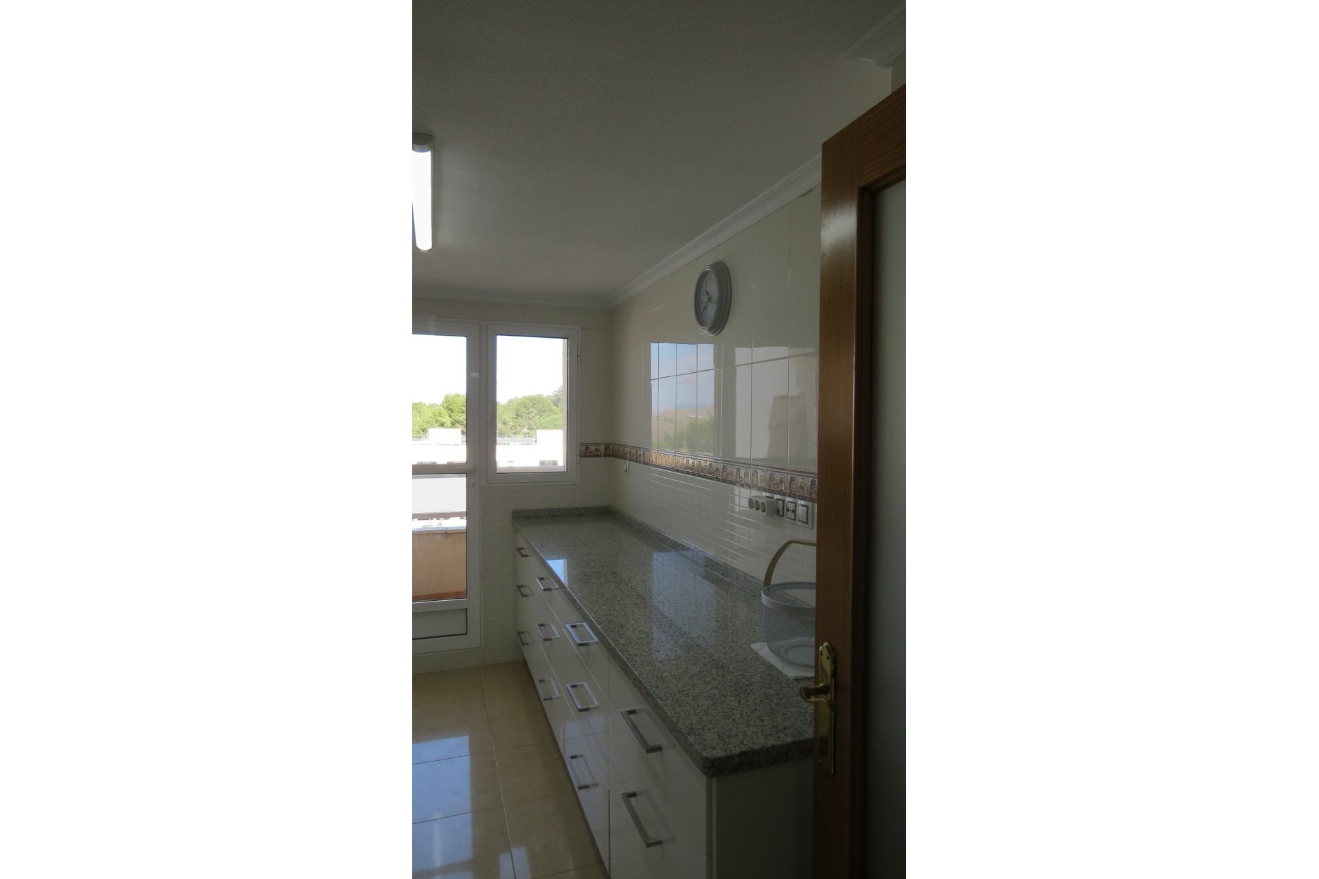 Használt Ingatlanok - Apartman -
Almoradí - Inland