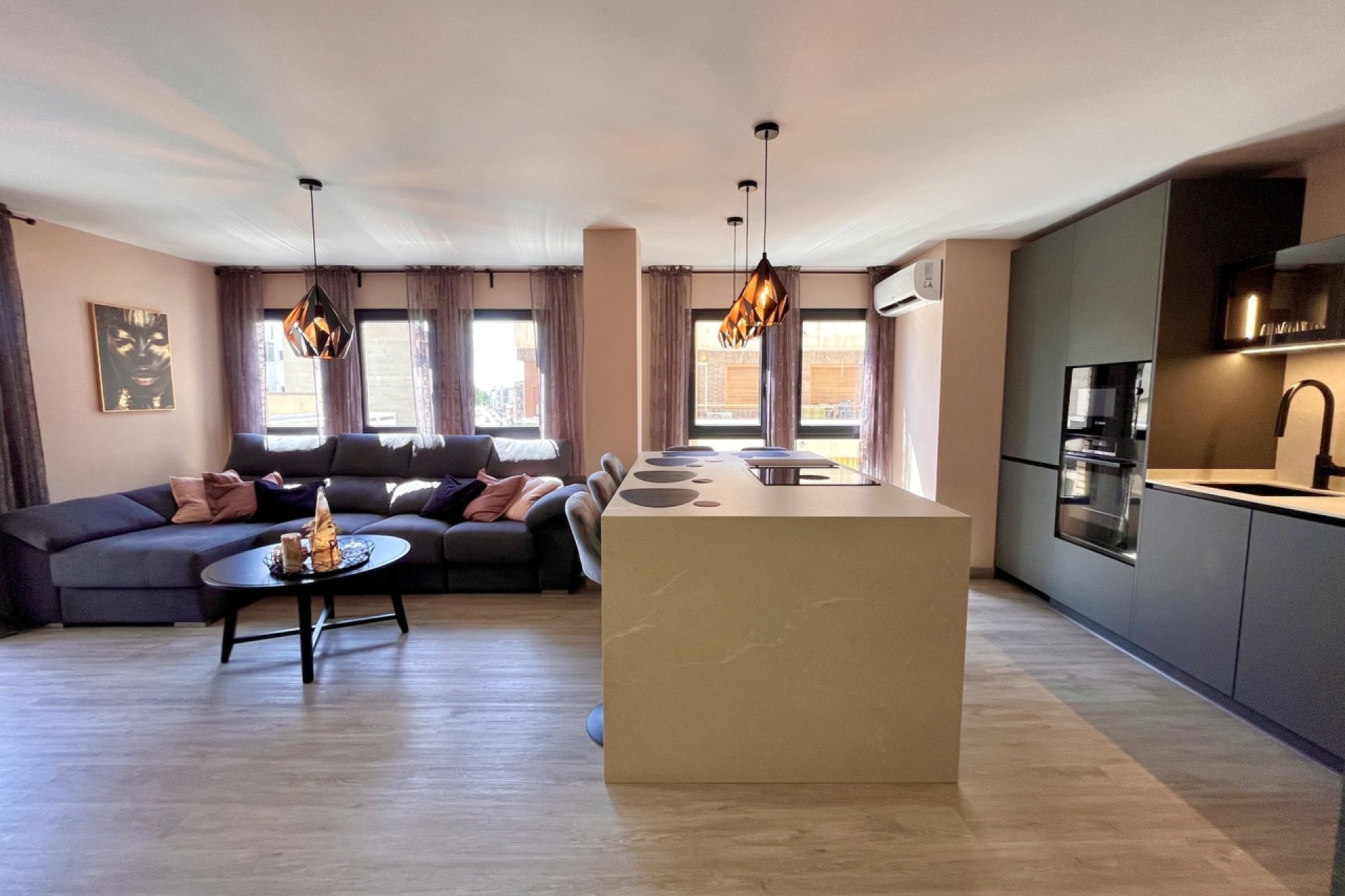 Használt Ingatlanok - Apartman -
Almoradí - Inland