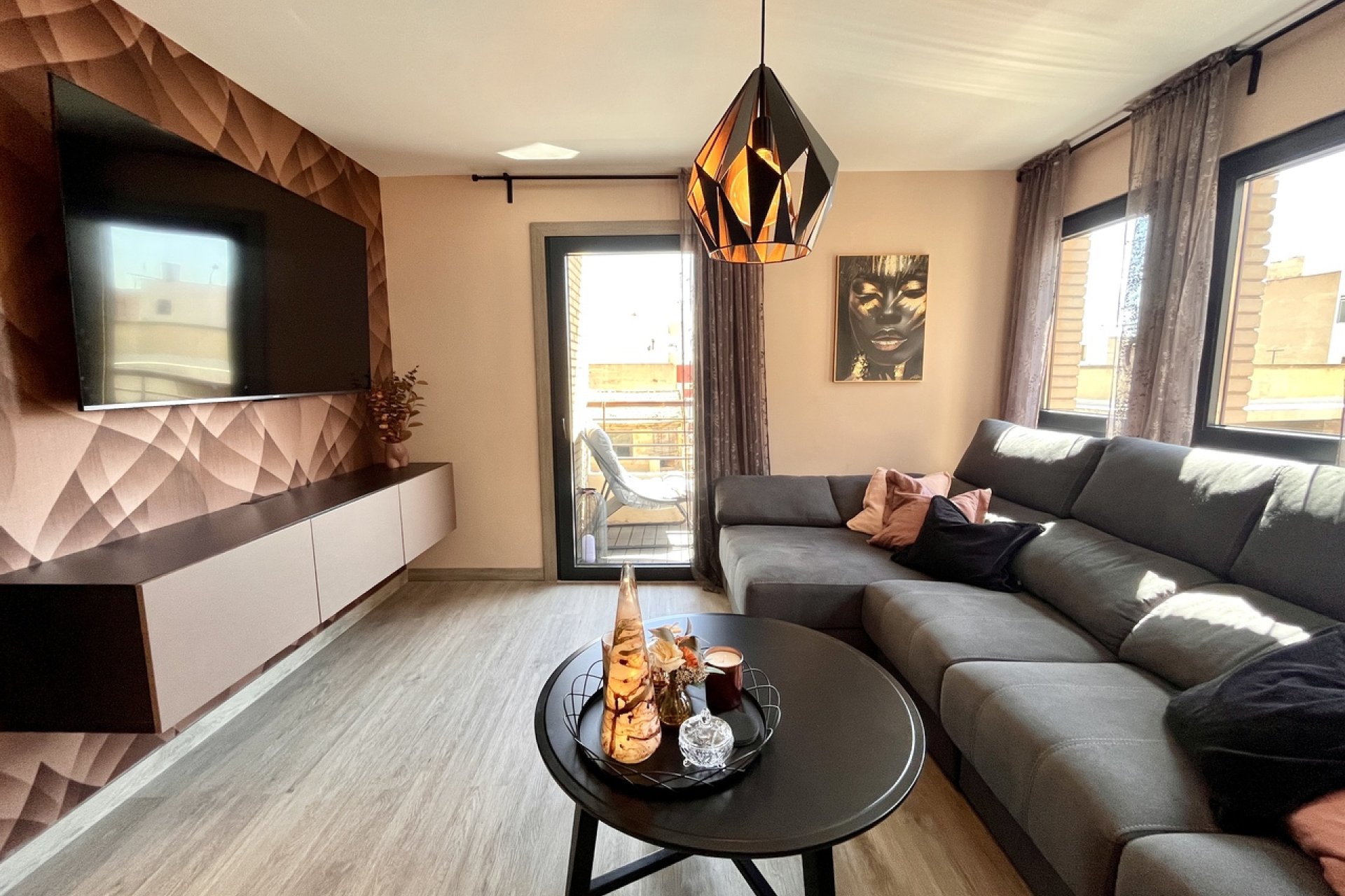 Használt Ingatlanok - Apartman -
Almoradí - Inland