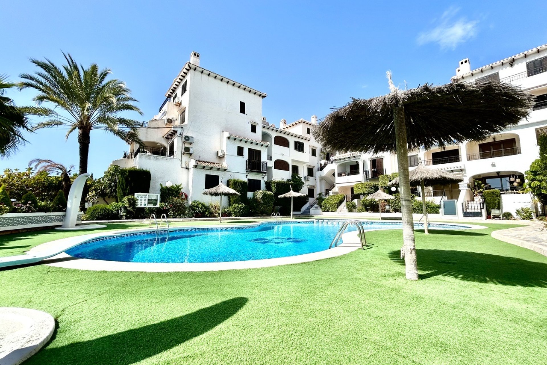 Használt Ingatlanok - Apartman -
Cabo Roig - Costa Blanca