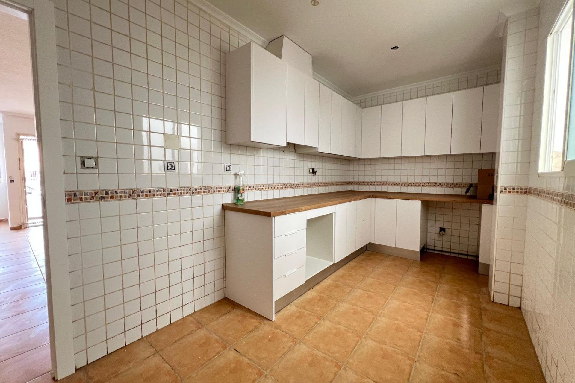 Használt Ingatlanok - Apartman -
Catral - Comunidad Valenciana