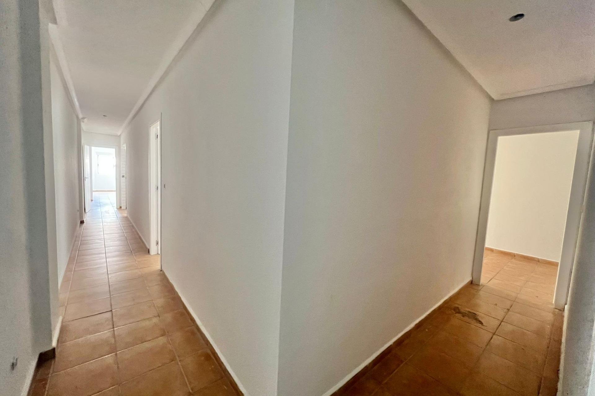 Használt Ingatlanok - Apartman -
Catral - Comunidad Valenciana