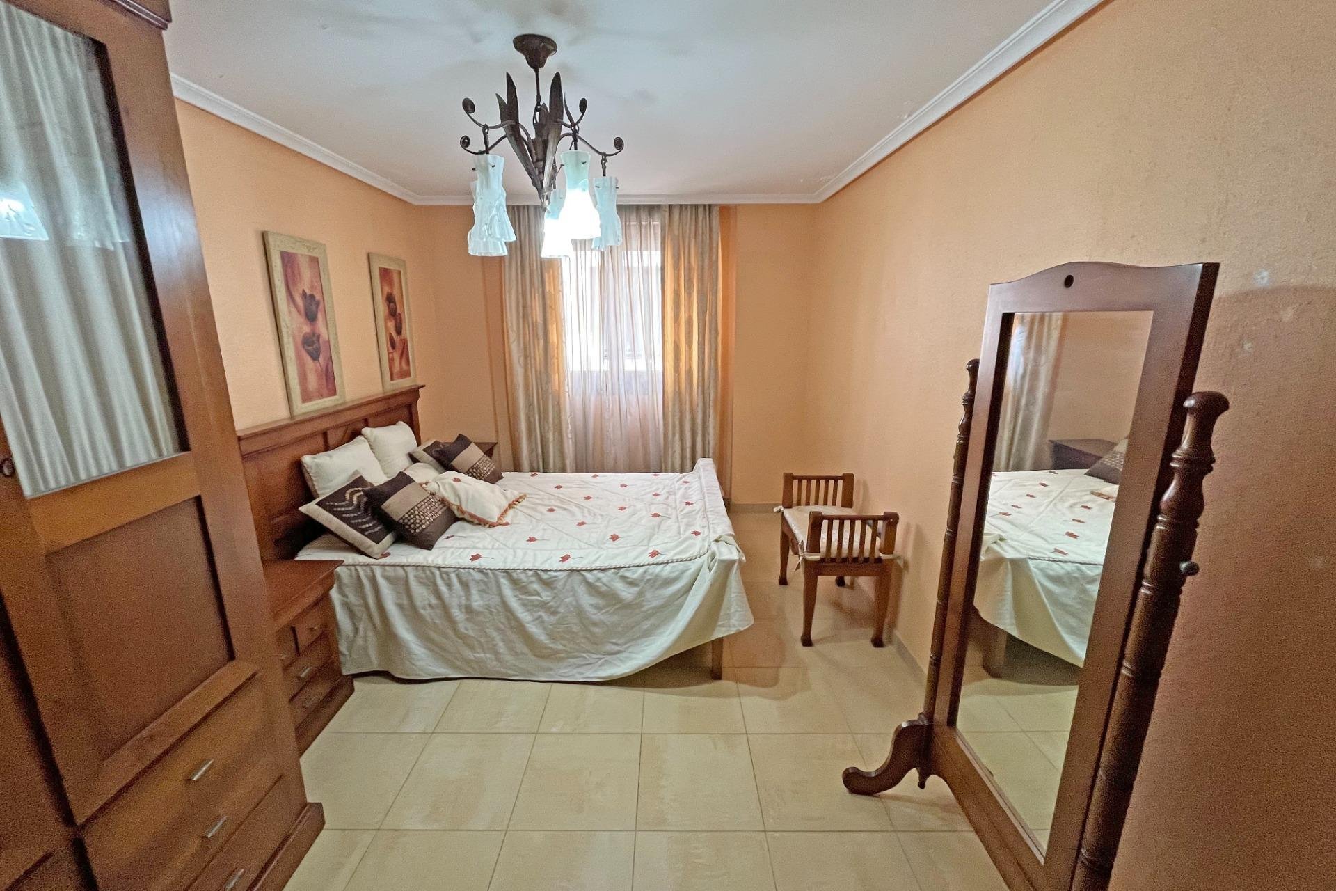 Használt Ingatlanok - Apartman -
Formentera del Segura - Palacios