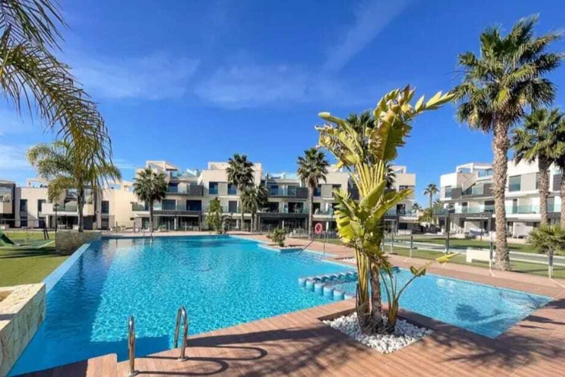Használt Ingatlanok - Apartman -
Guardamar del Segura - Costa Blanca