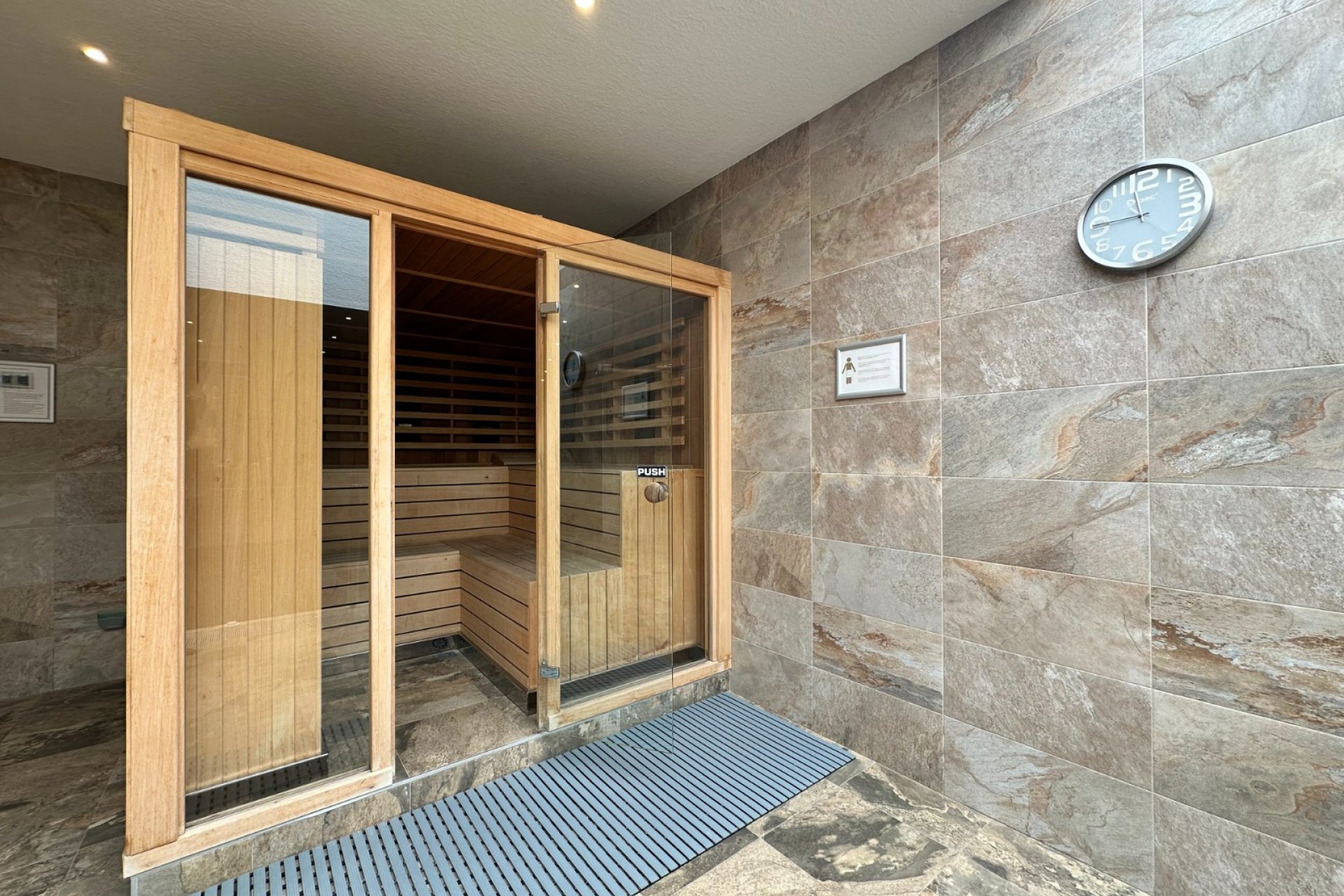 Használt Ingatlanok - Apartman -
Guardamar del Segura - Costa Blanca