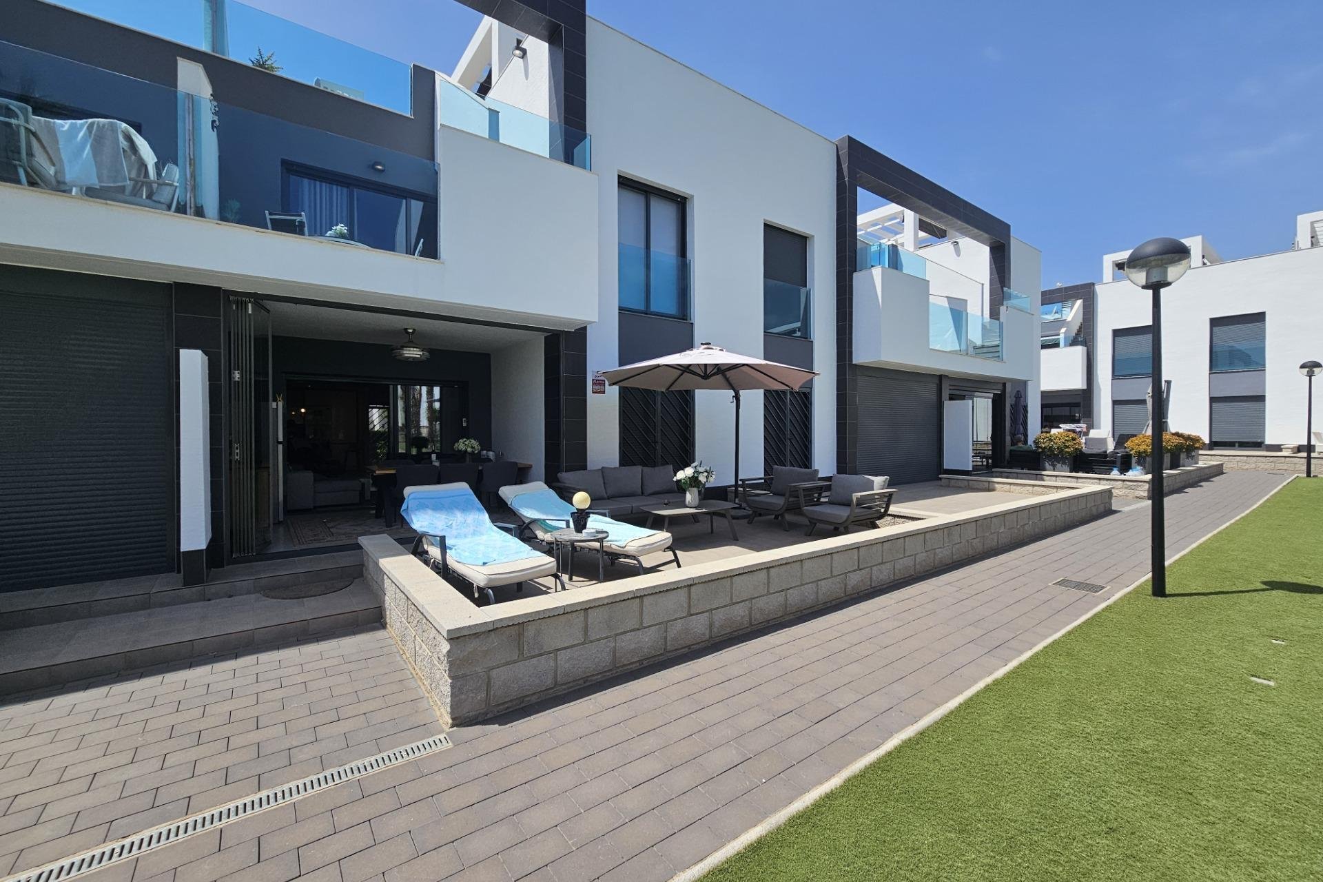 Használt Ingatlanok - Apartman -
Guardamar del Segura - El Raso