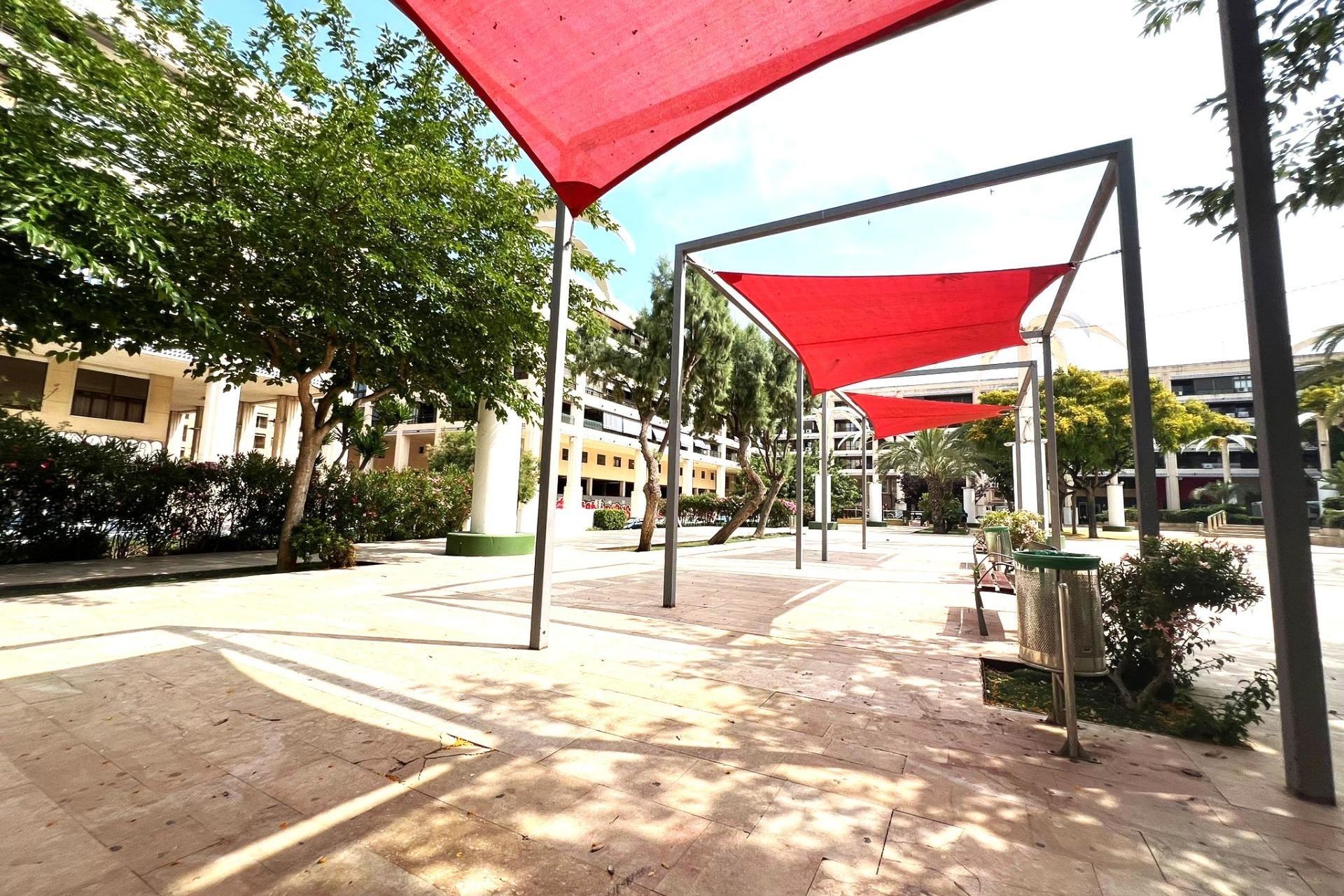 Használt Ingatlanok - Apartman -
Guardamar del Segura - Pueblo