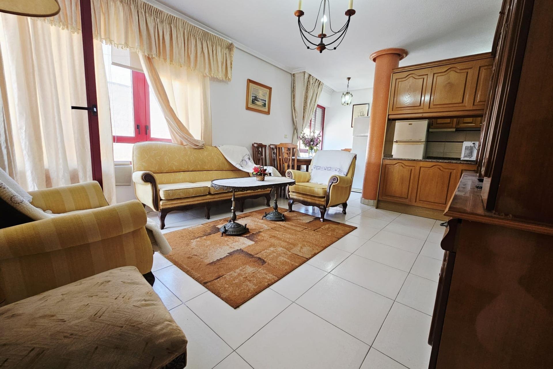 Használt Ingatlanok - Apartman -
Guardamar del Segura - Pueblo