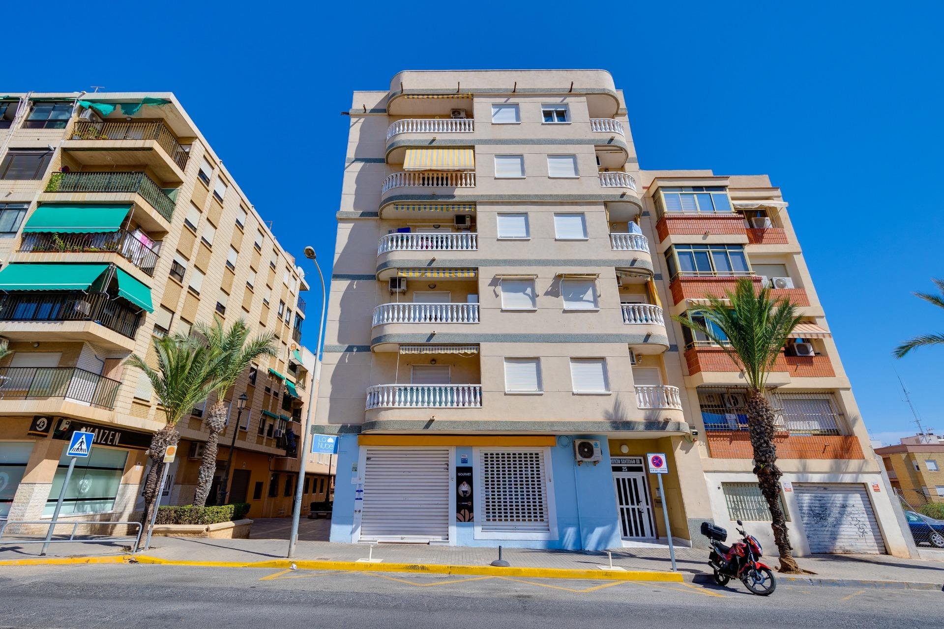 Használt Ingatlanok - Apartman -
Guardamar del Segura - Pueblo