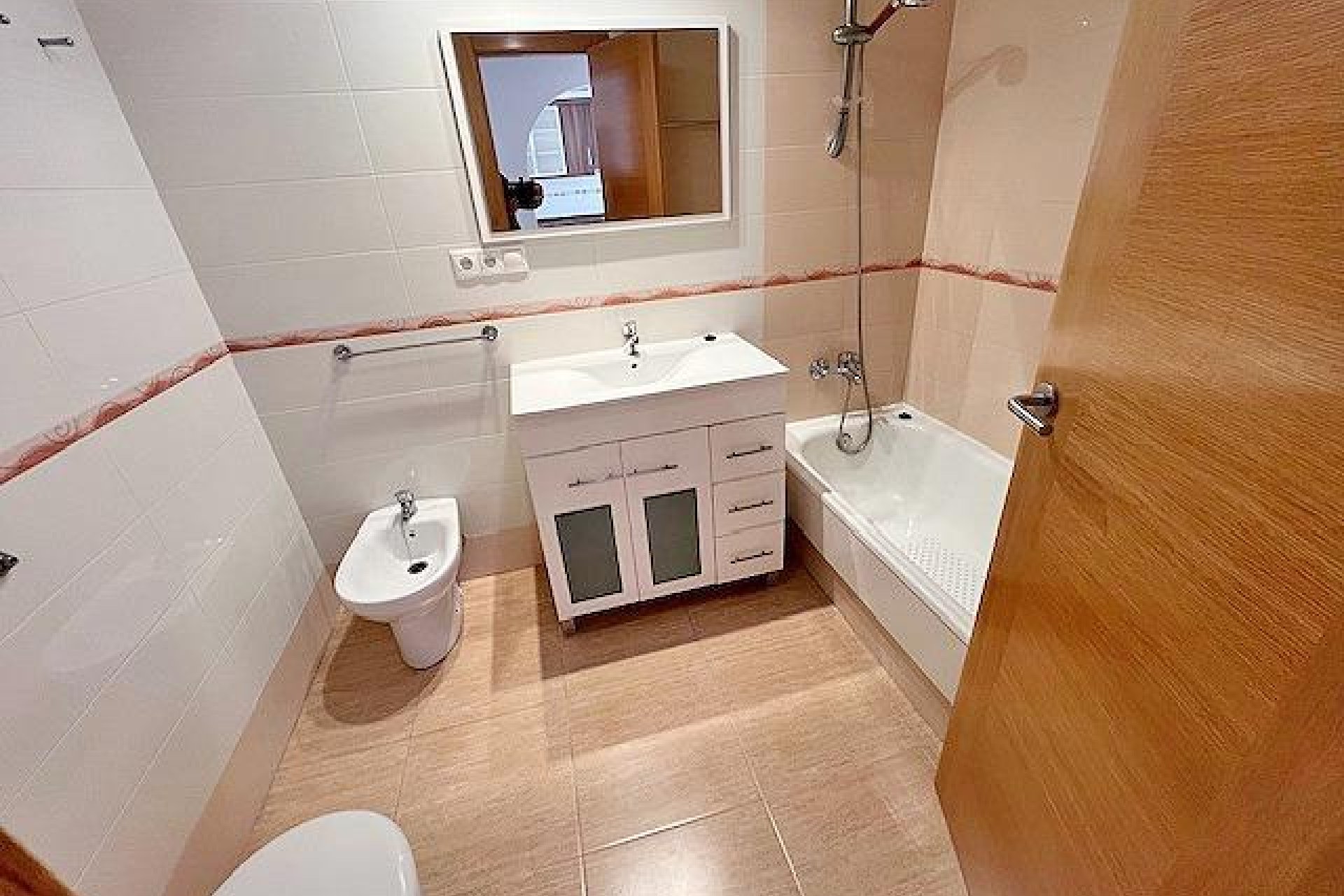 Használt Ingatlanok - Apartman -
Guardamar del Segura - Pueblo