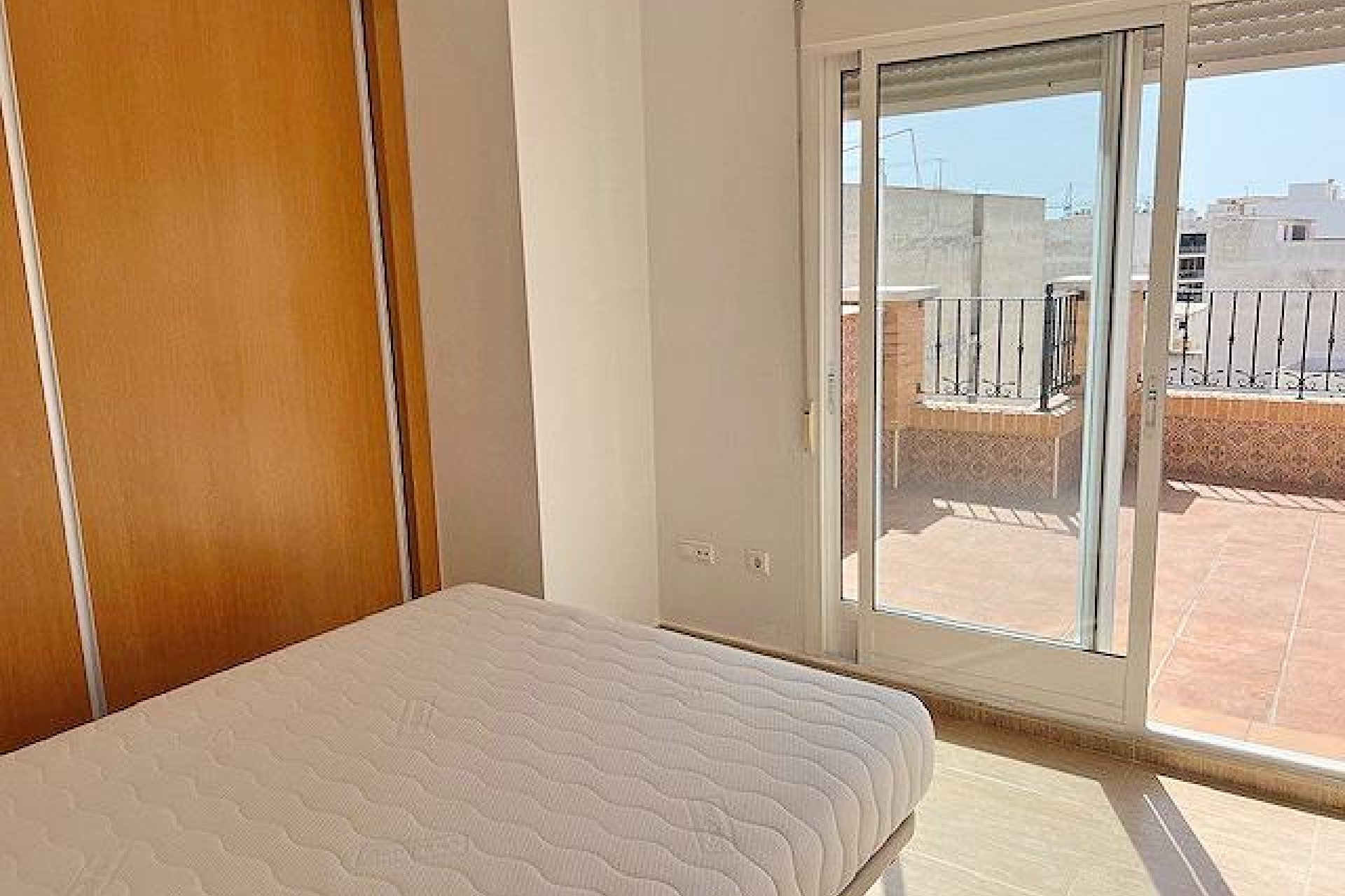 Használt Ingatlanok - Apartman -
Guardamar del Segura - Pueblo